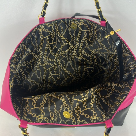 Juicy Couture Tote Bag in Pink and Black - Picture 8 of 14